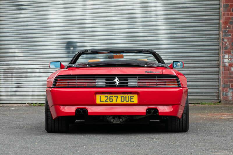 Image 18/50 of Ferrari 348 Spider (1994)