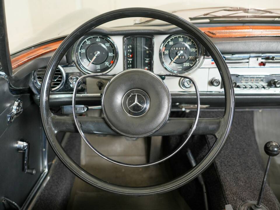 Bild 14/36 von Mercedes-Benz 230 SL (1966)