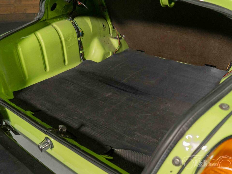 Afbeelding 18/19 van Saab 96 GL V4 (1979)