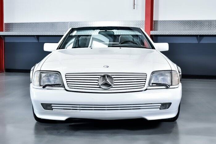 Bild 4/7 von Mercedes-Benz SL 500 (1994)