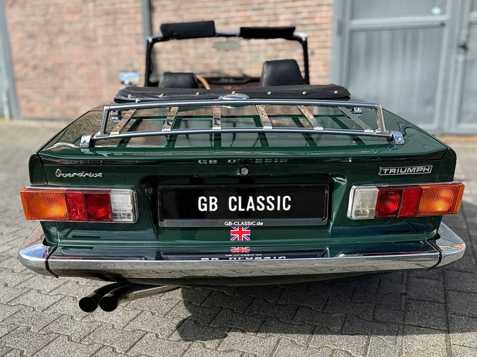 Image 16/24 de Triumph TR 6 (1973)