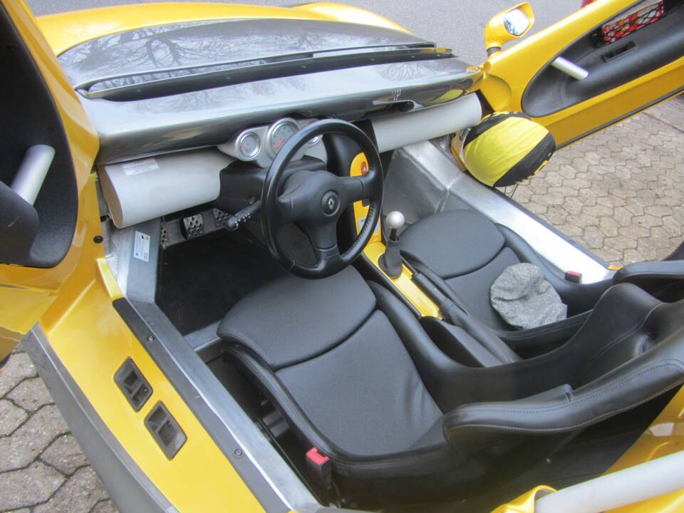 Image 4/6 of Renault Sport Spider (1998)