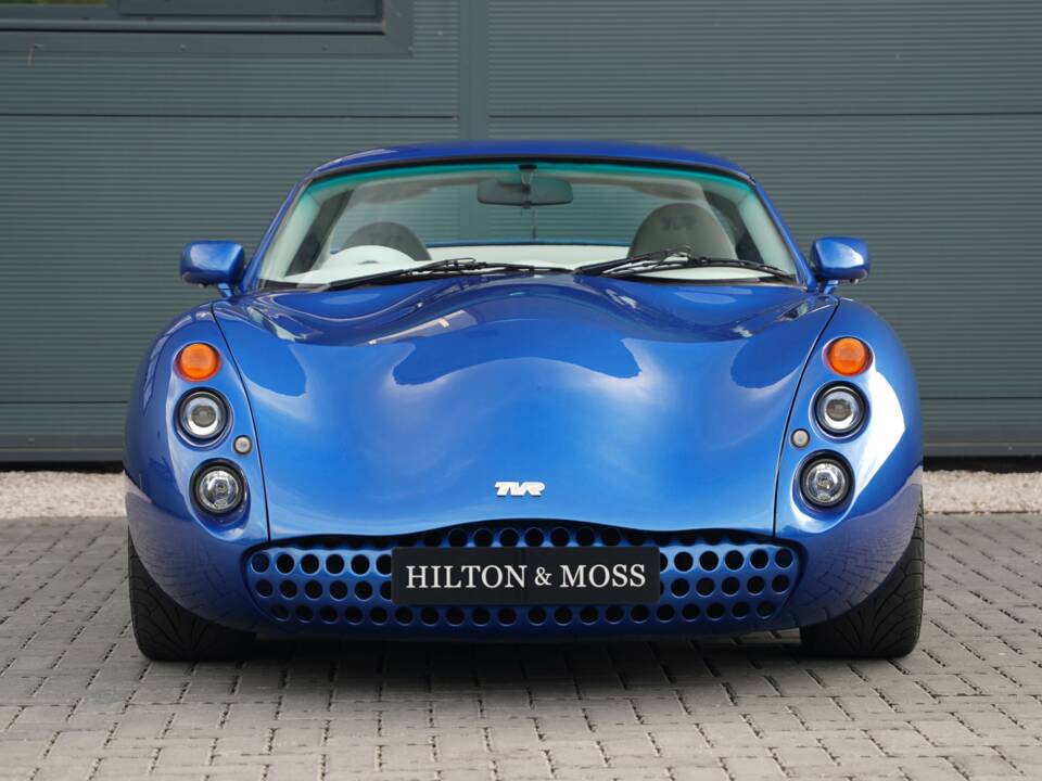 Image 7/50 of TVR Tuscan S (2000)