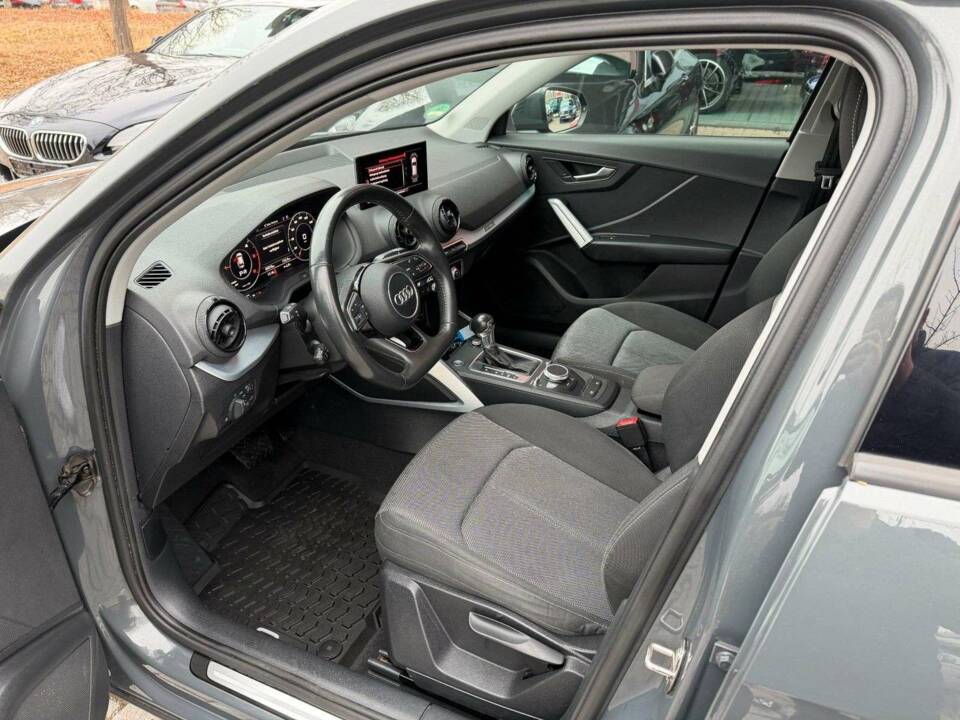 Image 5/18 de Audi Q2 2.0 TDI (2018)