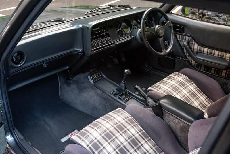 Image 11/50 of Ford Capri 2,8i (1981)