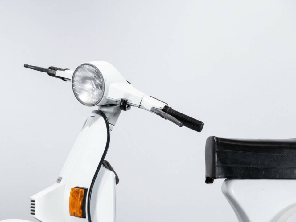 Image 10/23 of Piaggio Vespa PK 50 Automatica (1984)