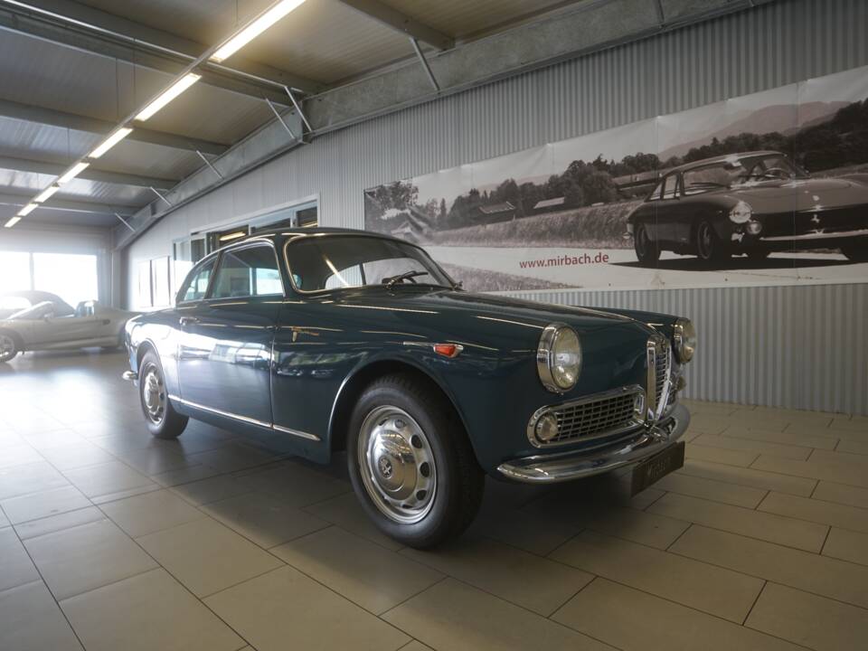 Bild 4/32 von Alfa Romeo Giulietta Sprint Veloce (1959)