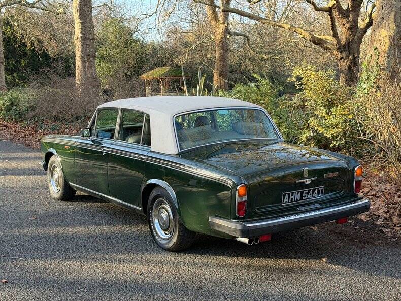 Image 34/50 of Rolls-Royce Silver Shadow II (1979)