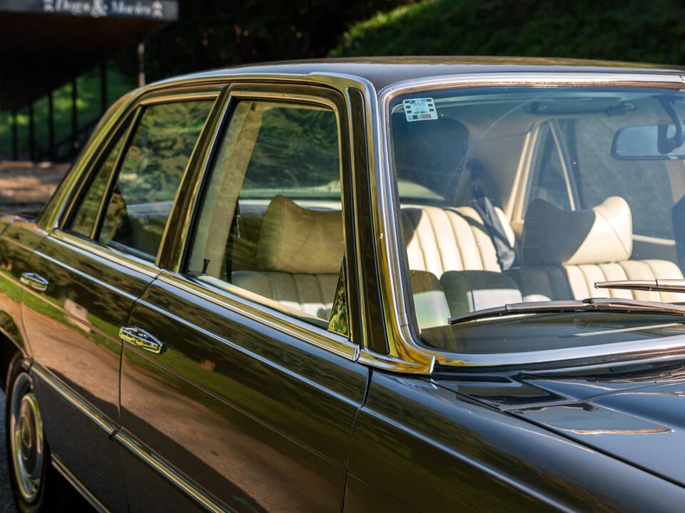 Bild 72/105 von Mercedes-Benz 280 S (1972)