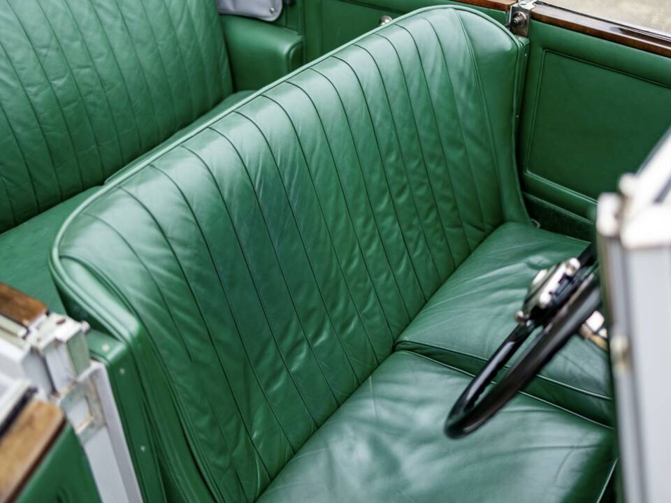 Image 19/50 of Bentley 3 1&#x2F;2 Litre (1934)