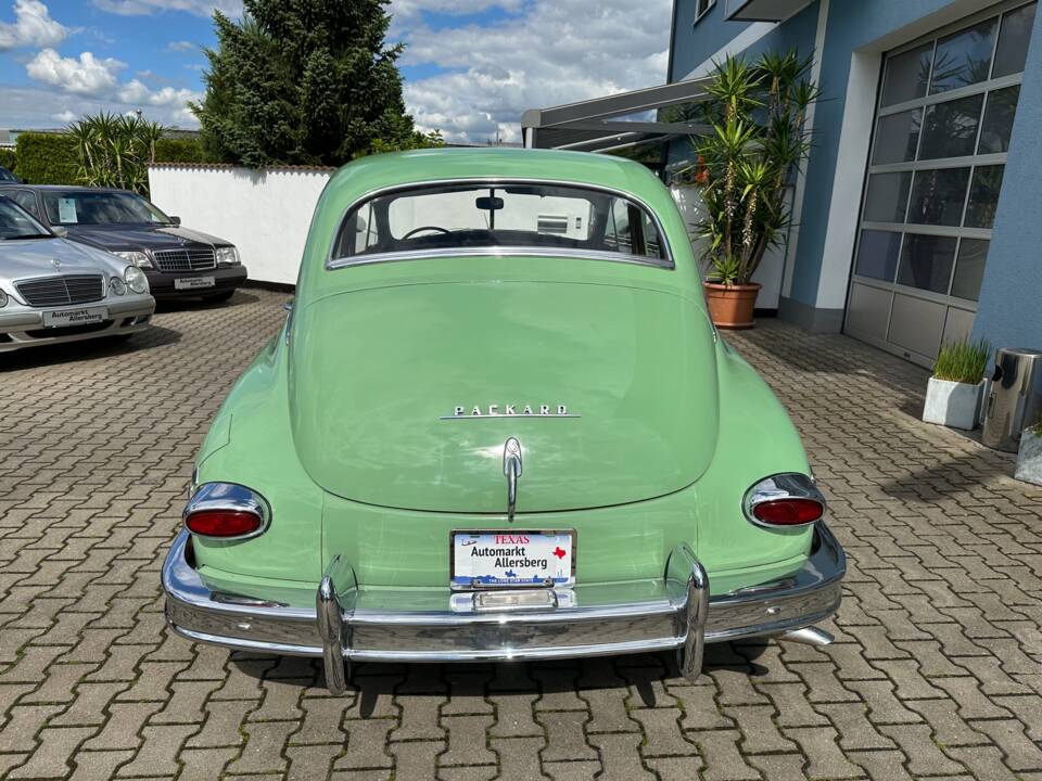 Image 8/82 of Packard Deluxe (1950)
