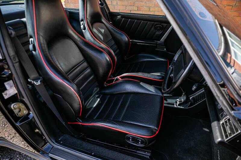 Immagine 39/41 di Porsche 911 Carrera 3.2 (1988)