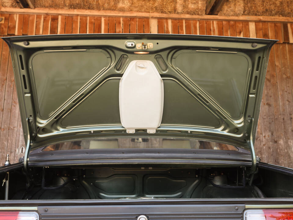 Immagine 30/63 di BMW 323i Baur TC (1979)