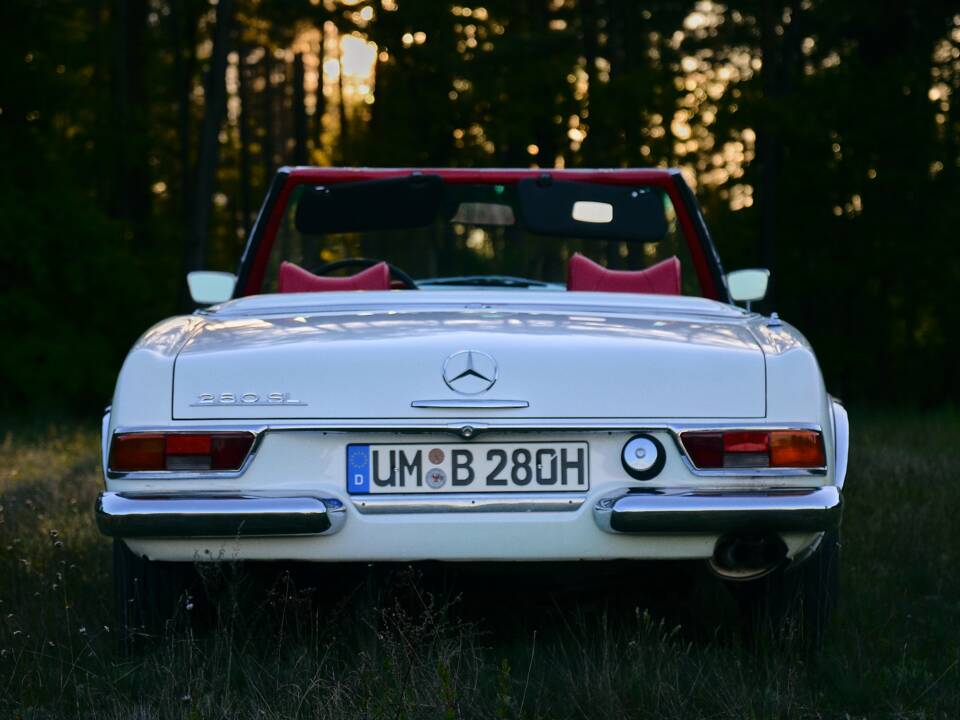 Bild 3/106 von Mercedes-Benz 280 SL (1969)