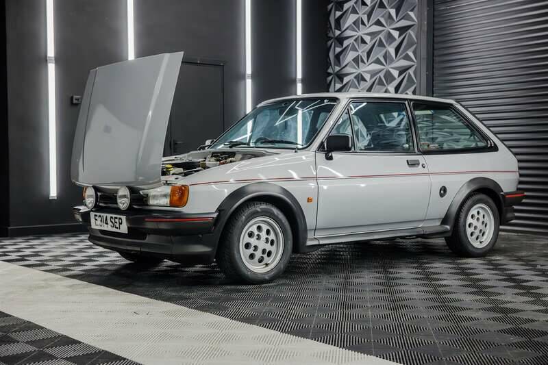 Image 7/50 de Ford Fiesta XR2 (1987)