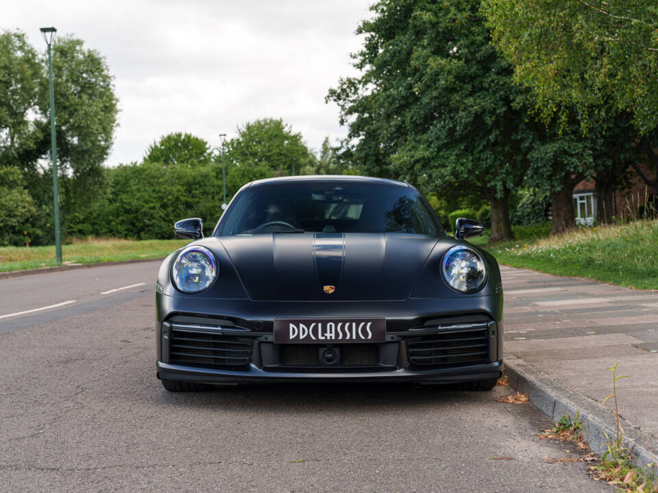 Image 5/33 of Porsche 911 Turbo S (2023)