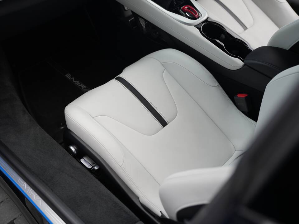 Image 20/50 of Lotus Emira "First Edition" (2022)