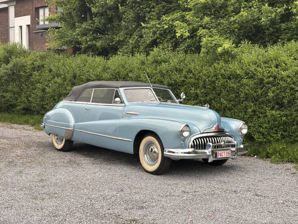 Image 3/8 of Buick Roadmaster (1947)