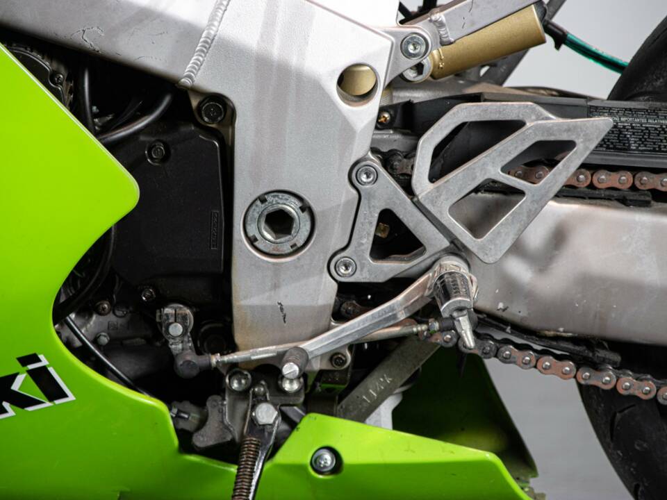 Image 29/50 de Kawasaki DUMMY (1996)