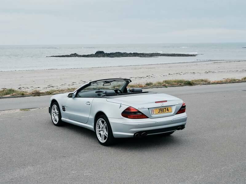 Afbeelding 7/50 van Mercedes-Benz SL 55 AMG (2006)
