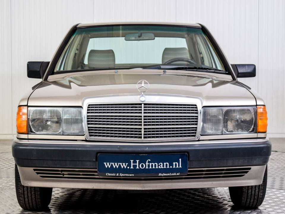 Bild 3/50 von Mercedes-Benz 190 D 2.5 Turbo (1989)