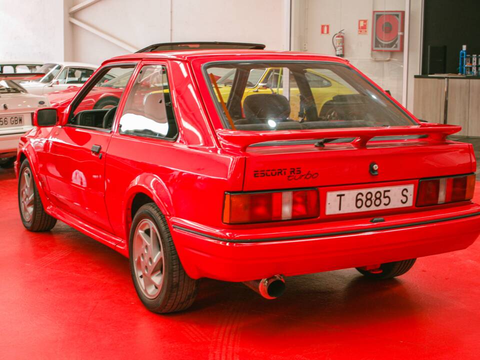 Bild 3/23 von Ford Escort turbo RS (1986)