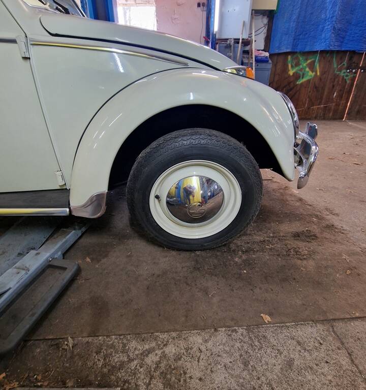 Afbeelding 51/140 van Volkswagen Käfer 1200 Export &quot;Dickholmer&quot; (1963)