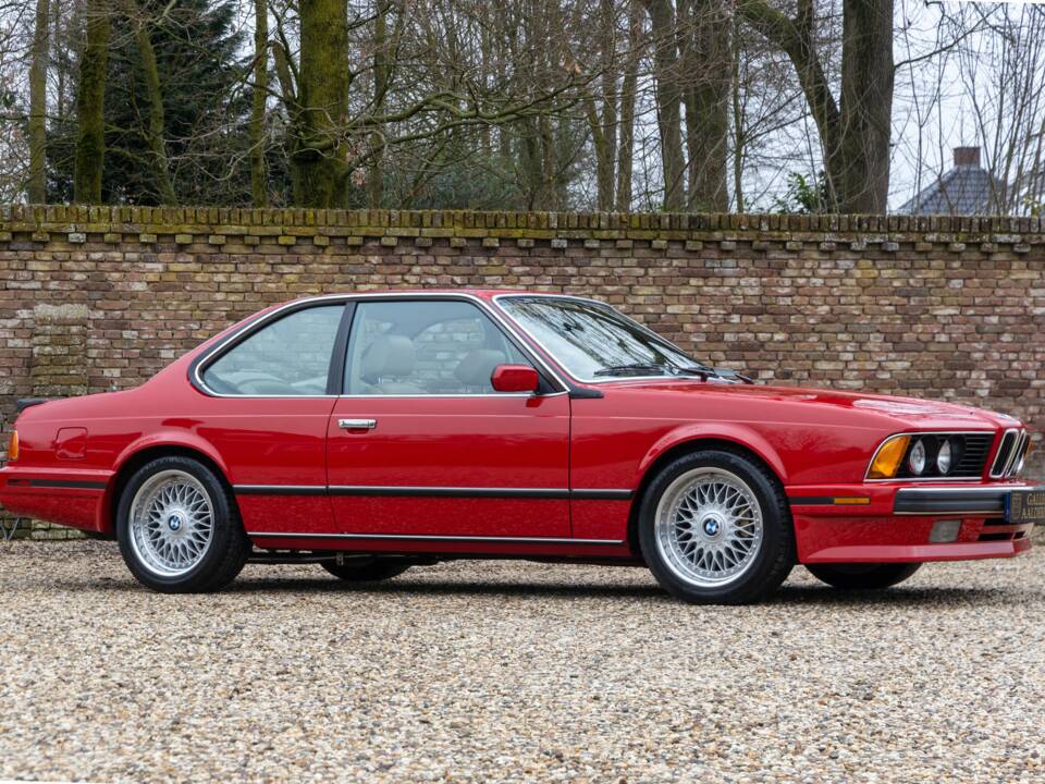 Afbeelding 21/50 van BMW M6 (1988)