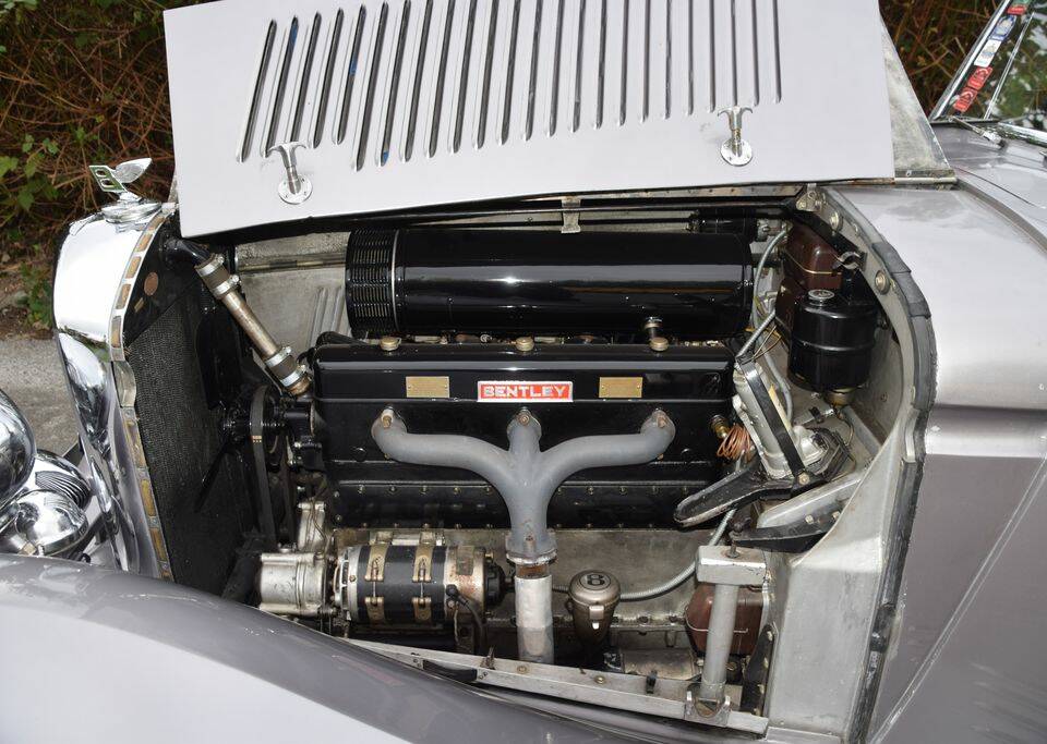 Bentley 4¼ Litre Limousine "Razor Edge" Gurney Nutting 1936