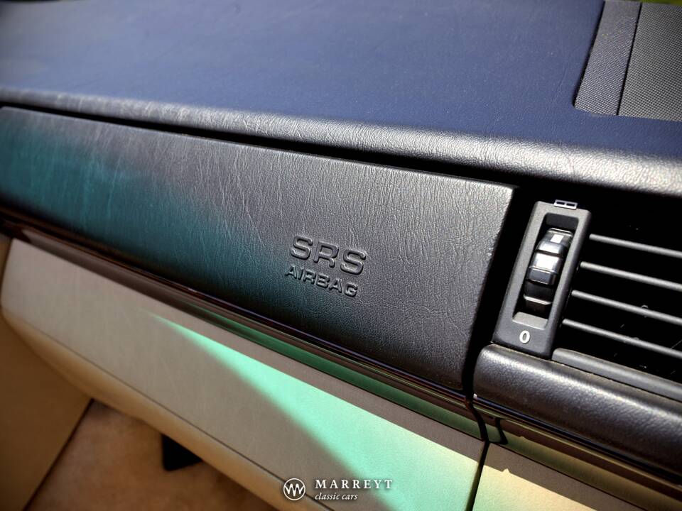 Bild 62/79 von Mercedes-Benz E 220 (1996)