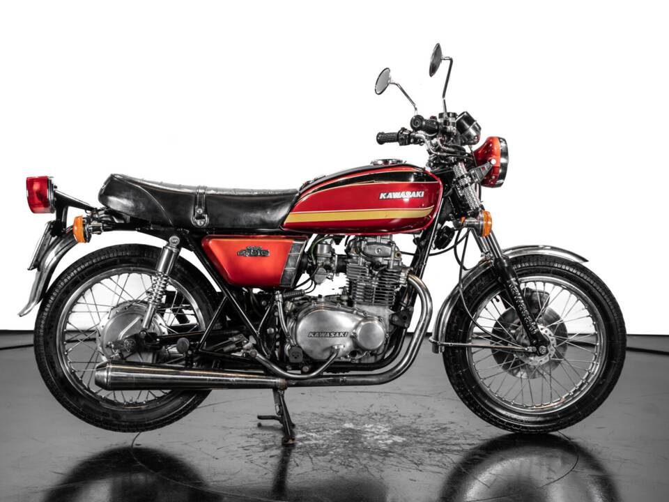 Bild 13/40 von Kawasaki Z 400 (1976)
