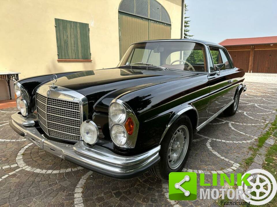 Immagine 1/10 di Mercedes-Benz 280 SE (1970)