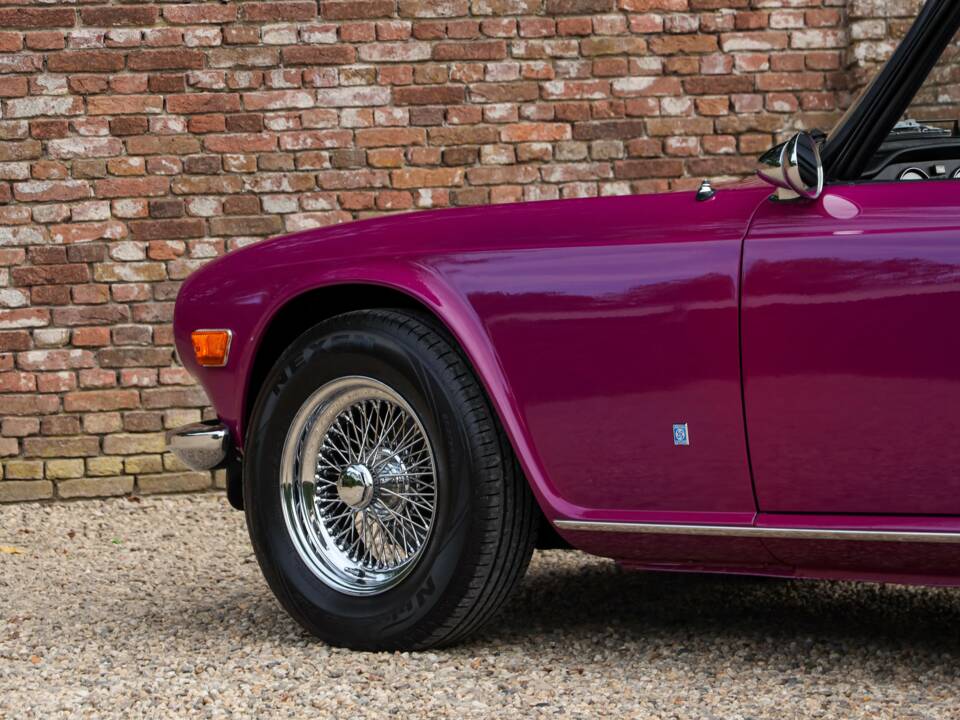 Bild 30/50 von Triumph TR 6 (1974)