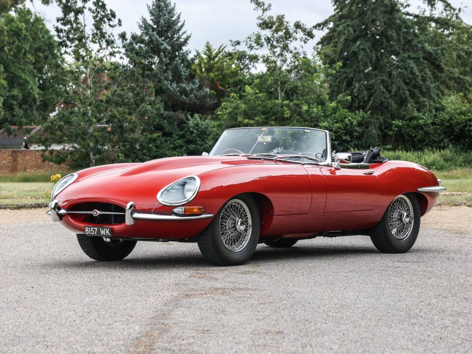 Image 1/41 de Jaguar E-Type 3.8 (1964)