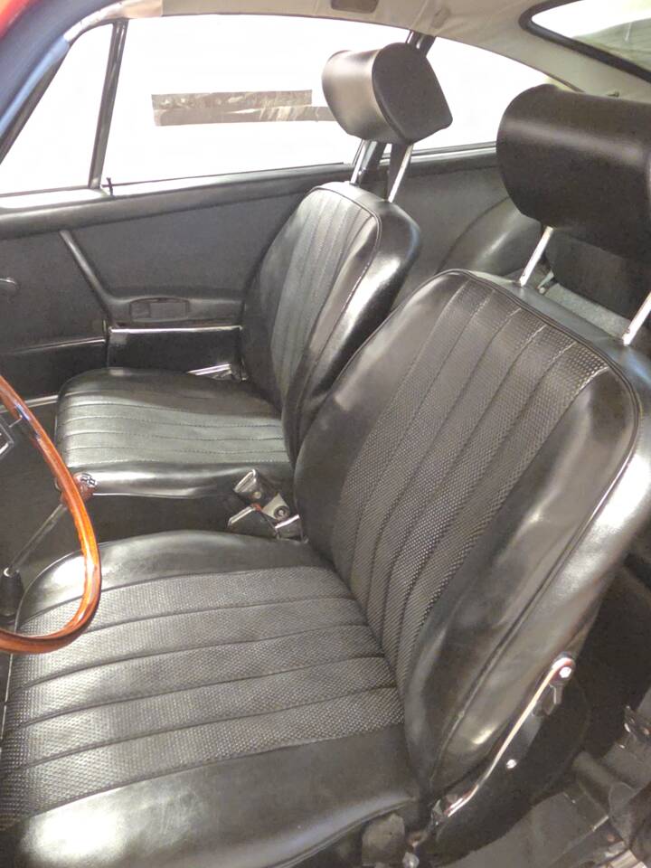 Image 35/79 of Porsche 912 (1969)