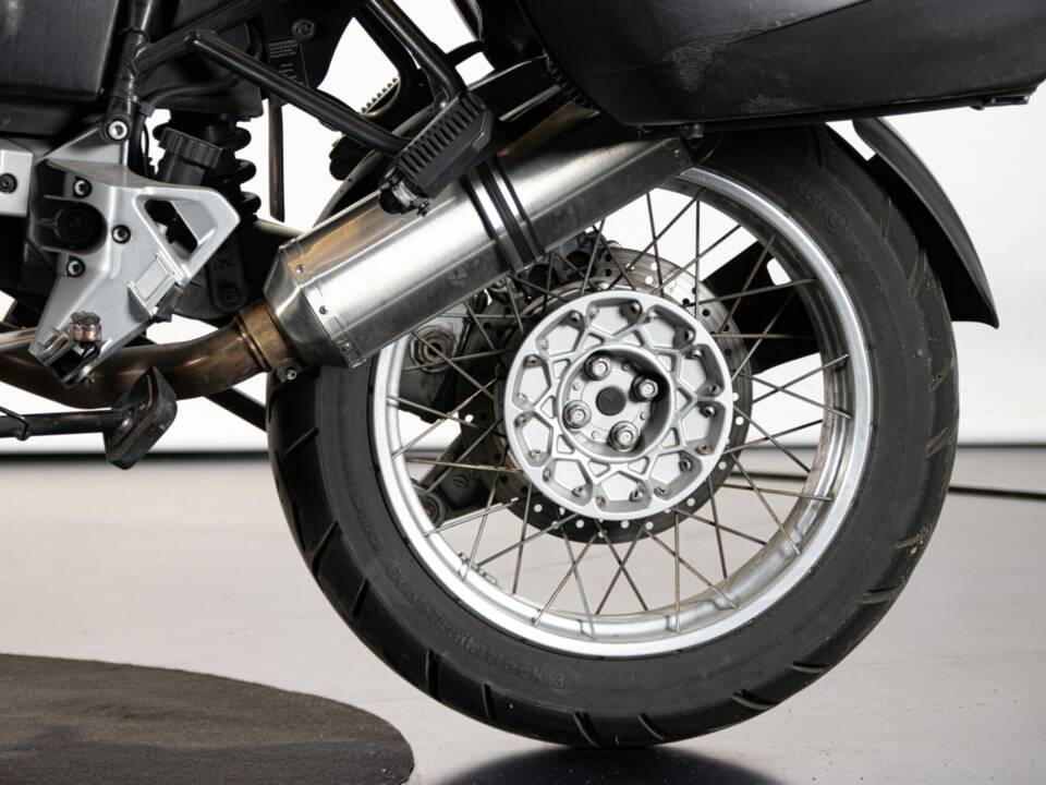 Image 14/50 of BMW R 1100 GS (1999)