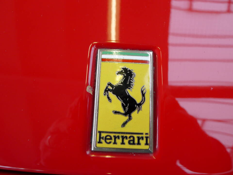 Image 29/47 of Ferrari Mondial 3.2 (1988)