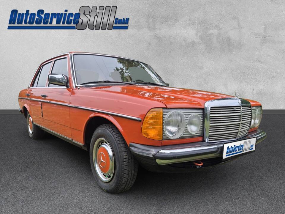 Image 7/41 of Mercedes-Benz 200 D (1981)