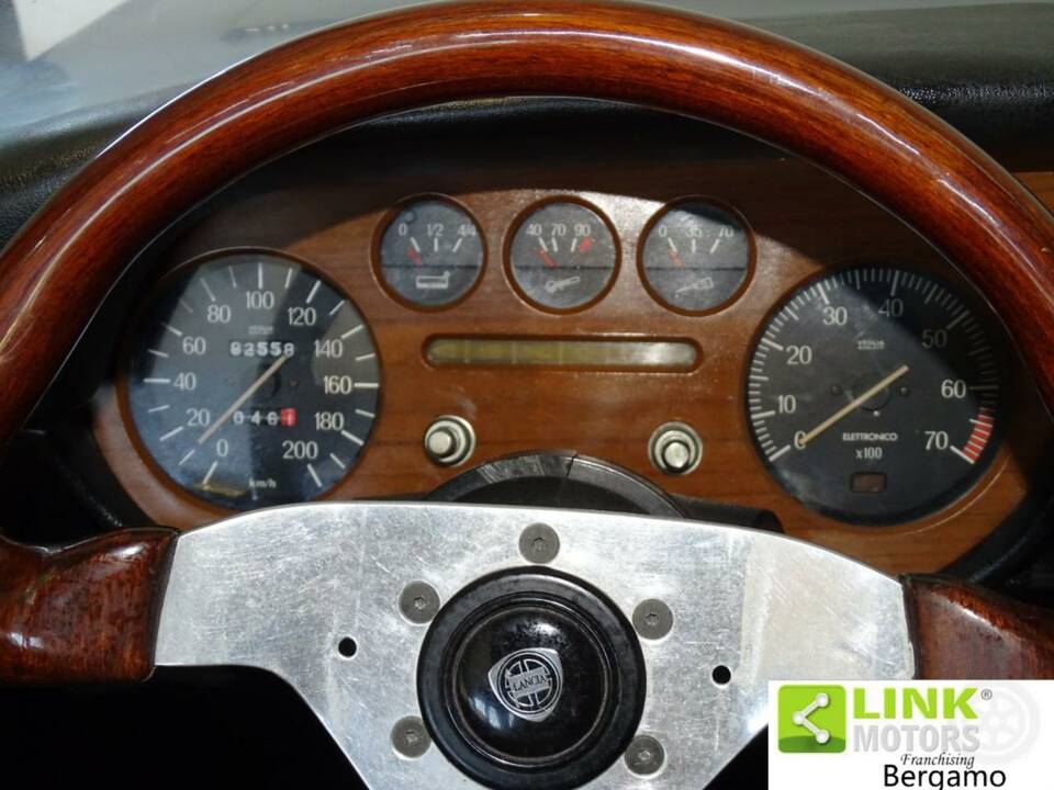 Image 5/10 of Lancia Fulvia 1.3 S (1973)