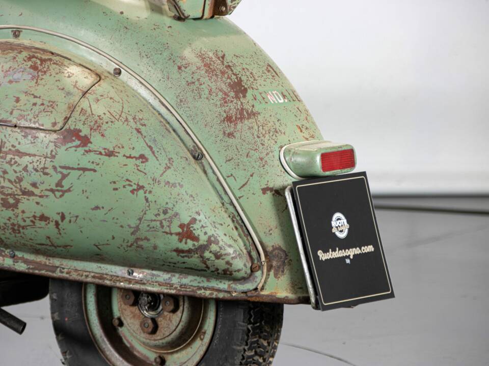 Image 21/50 of Piaggio DUMMY (1953)