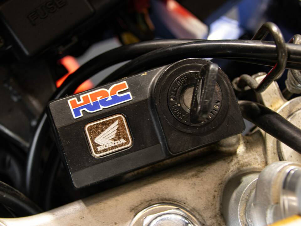 Image 44/50 de Honda XRV 650 Africa Twin (1989)