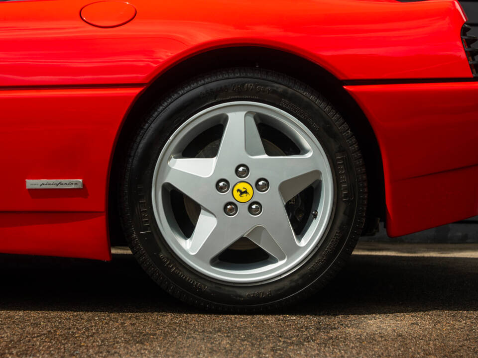 Bild 11/56 von Ferrari 348 TB (1992)