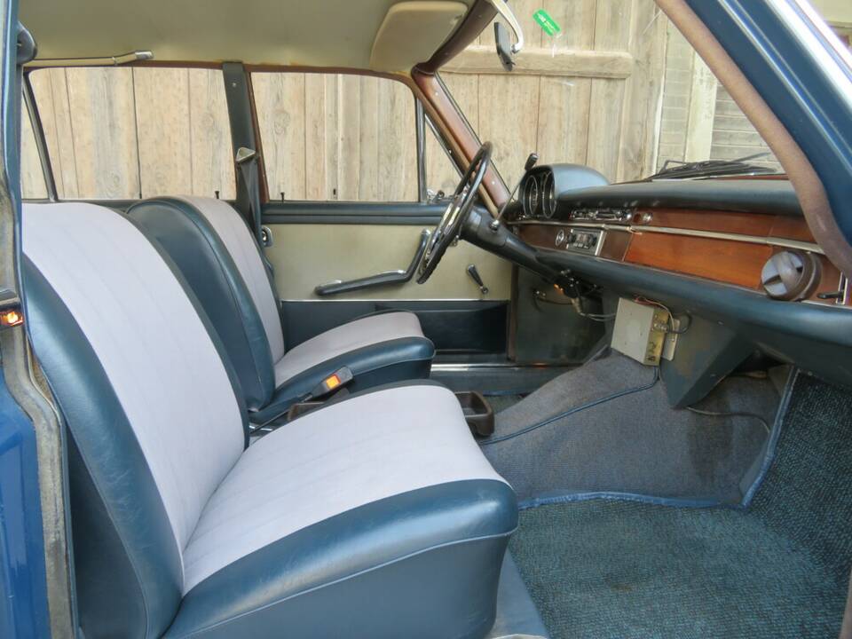 Imagen 6/17 de Mercedes-Benz 250 SE (1966)