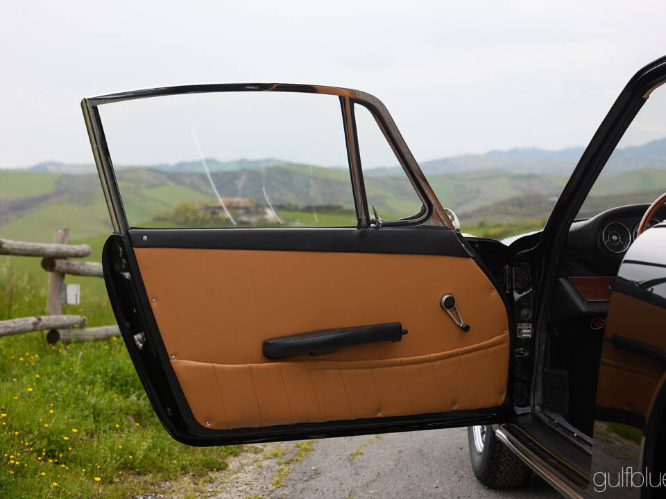Bild 23/92 von Porsche 911 2.0 (1965)