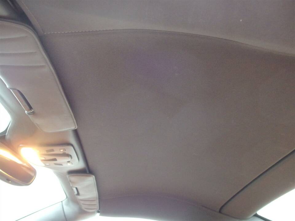 Image 59/99 of Ferrari California (2010)