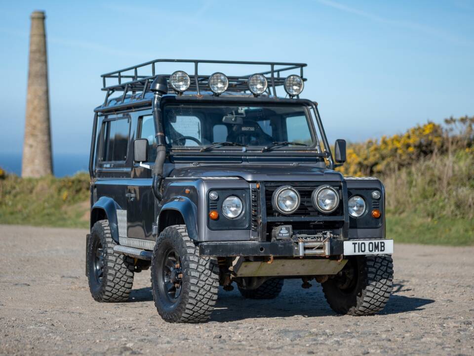 Afbeelding 1/33 van Land Rover Defender 90 Td5 (2001)