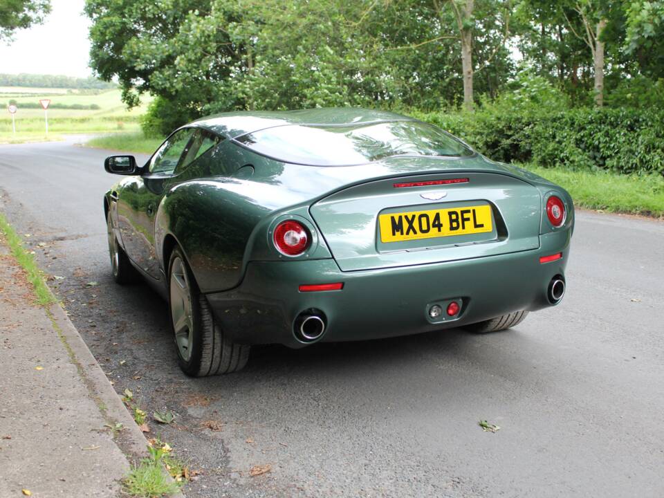 Image 4/17 of Aston Martin DB 7 Zagato (2004)