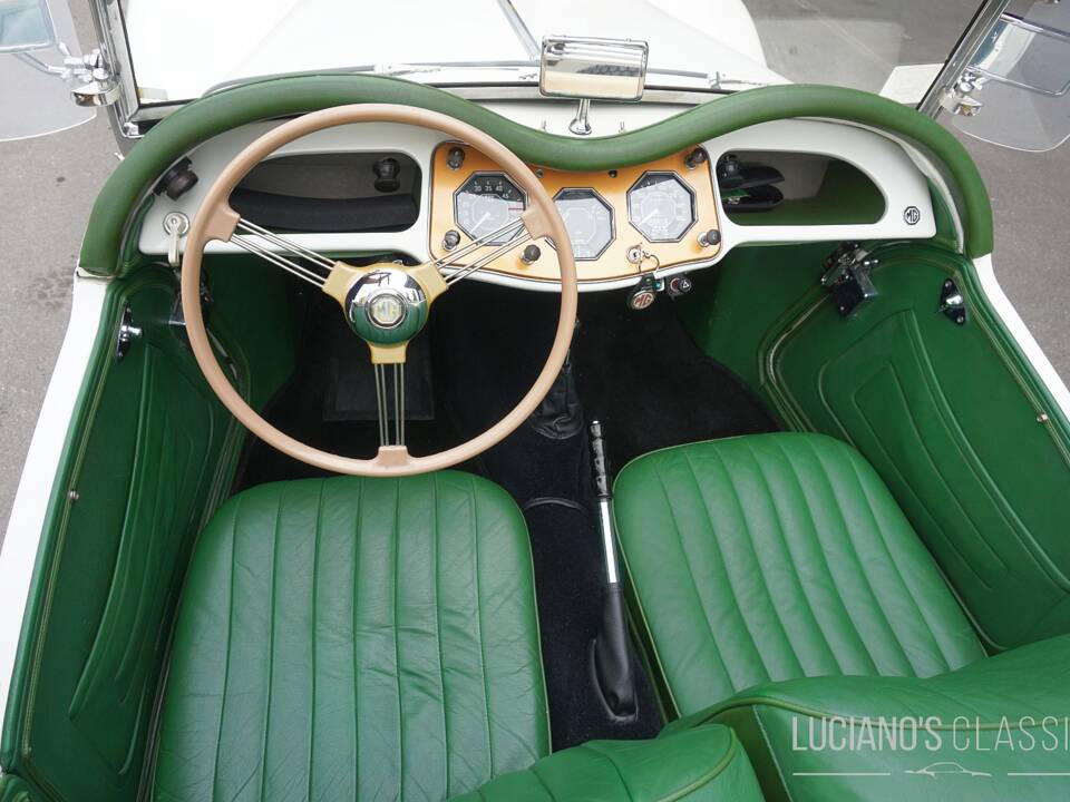 Image 42/70 of MG TF 1500 (1955)
