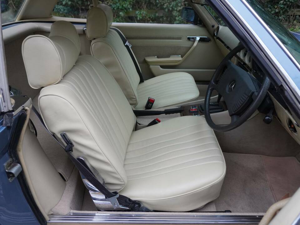 Bild 9/28 von Mercedes-Benz 350 SL (1978)