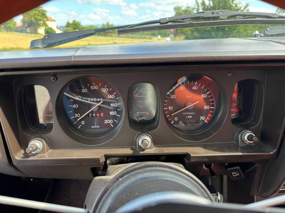 Bild 37/53 von Lancia Beta Coupe 2000 (1976)